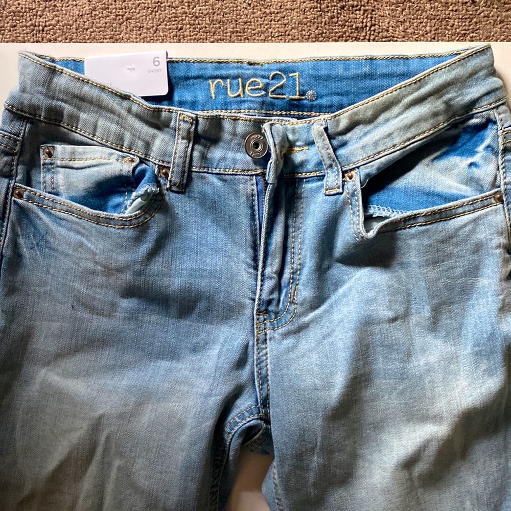 Mid Rise Skinny Jeans - Picture 2 of 3